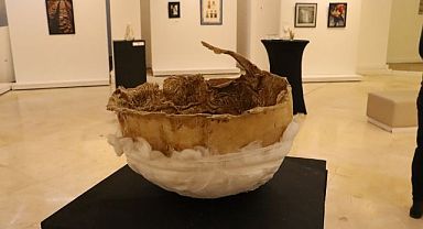 Akademisyen sanatçılardan Cumhuriyet’in 100. yılına özel sergi