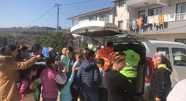 Kartal Belediyesi Deprem Bölgesinde Yardım Çalışmalarına Devam Ediyor