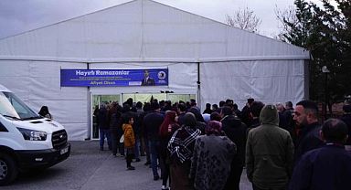 Kartallı Vatandaşlar İftarlarını ‘Kardeşlik Sofrası’nda Açtı