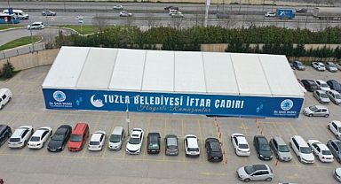 Tuzla’da Bin Kişilik İftar Çadırı Kuruldu