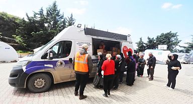 Kartal Belediyesi Hatay’da 225 Bin Kişilik Yemek Dağıttı