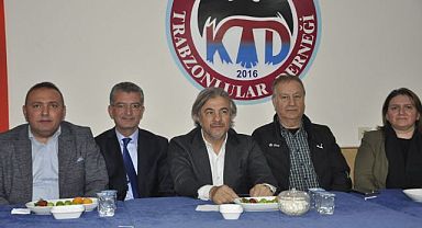 Ahmet Misbah Demircan’dan Kartal Trabzonlular Derneği’ne ziyaret