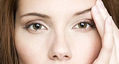 Bu belirtiler varsa dikkat! Miyastenia gravis hastalığının habercisi olabilir!