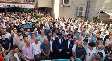 İsmet Ak dualarla uğurlandı