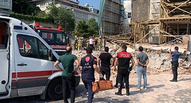 Kuruçeşme'de bina çöktü!