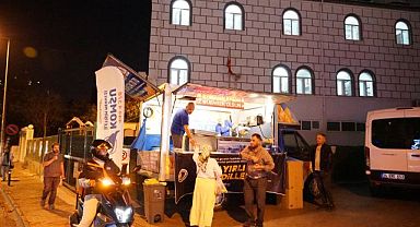 Kartal Belediyesi’nden Mevlid Kandili’nde Vatandaşlara Hayır Lokması İkramı