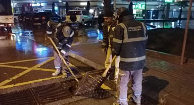 Kartal Belediye Ekipleri Tedbiri Elden Bırakmıyor