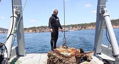 Başkan Ali Ercan Akpolat Deniz Dibi Temizliğinde!