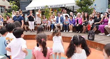 Başkan Gökhan Yüksel, Öğrencilerin Karne Sevincine Ortak Oldu