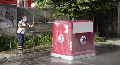 Kartal’da Cadde ve Sokaklar Bayram Öncesi Temizleniyor