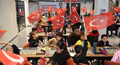 Kartal’da Cumhuriyet Bayramı’na Özel Satranç Turnuvası Heyecanı Yaşandı