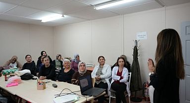 ‘Değerlerin Edinilmesinde Ailenin Rolü’ semineri düzenlendi
