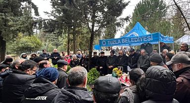 Tekin Ağırman Kabri Başında Anıldı