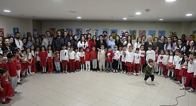 Kartal Belediyesi Kreş Öğrencilerinden 23 Nisan'a Özel Sergi: 'Sanatın Çocukları'