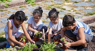 “Çocuk Tarım Parkı”nda engelleri aştılar
