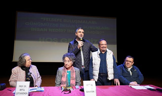 Günümüz İnsanına Dair Sorular Kartal'da Felsefi Bir Bakışla Tartışıldı