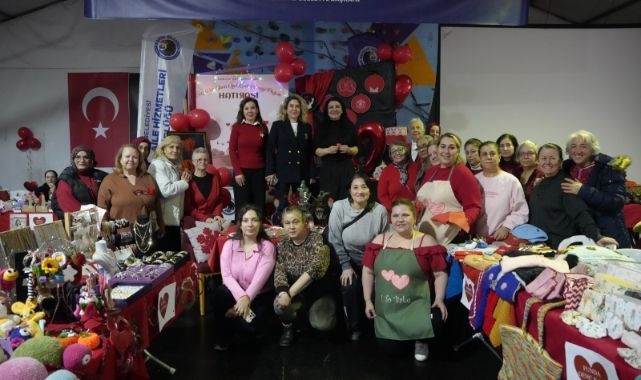 Kartal'da Sevgililer Günü'ne Özel Kadın Emeği Pazarı Başladı