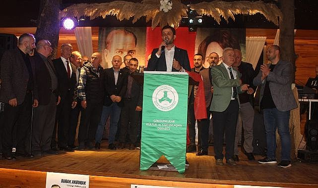 Karadenizliler Burak Akburak'ı bağrına bastı